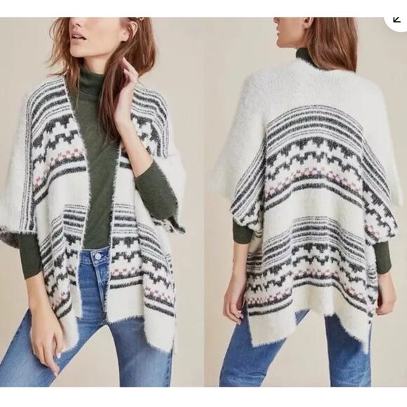 Anthropologie Akemi Kin Olivia Wrap Poncho Womens One Size Aztec Cozy Soft Boho - Picture 2 of 16